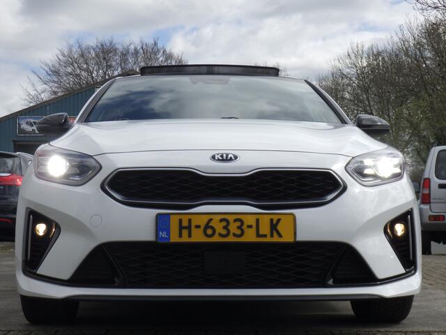 KIA CEE D Ceed 1.0 T-GDi GT-Line, Pano, Camera, Carplay, Zeer Compleet!