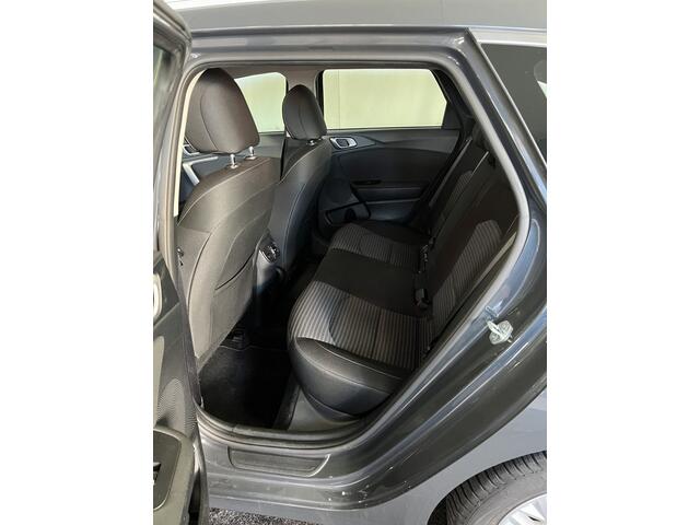 KIA CEE D Ceed Sportswagon 1.0 T-GDi DynamicLine 1E EIGN/ECC/APPLE/CRUISE/CAMERA .