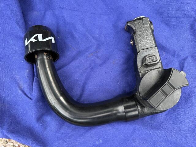 KIA CEE D 1.0 T-GDI DYNAMIC-LINE / AFNBARE TREKHAAK / 24668 km / Dealer onderhouden / Apple carplay / Documentatie aanwezig.