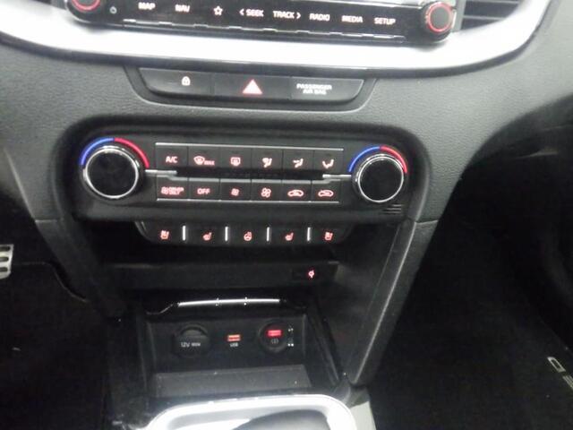 KIA CEE D CEED SPORTSWAGON 1.6 GDI PHEV EXECUTIVELINE I AUTOMAAT I P-CAMERA I SCHUIF/KANTELDAK I APPLE CARPLAY