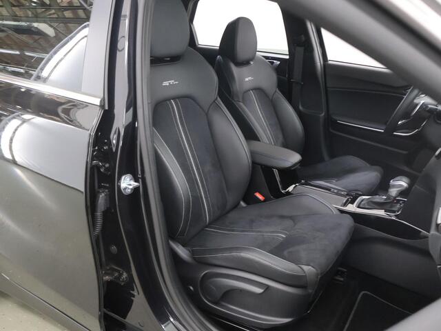 KIA CEE D Ceed Sportswagon 1.5 T-GDi GT-Line | Panoramadak | Matrix LED Koplampen | Stoel/Stuurverwarming | Keyless Go | Elektrisch bedienbare achterklep