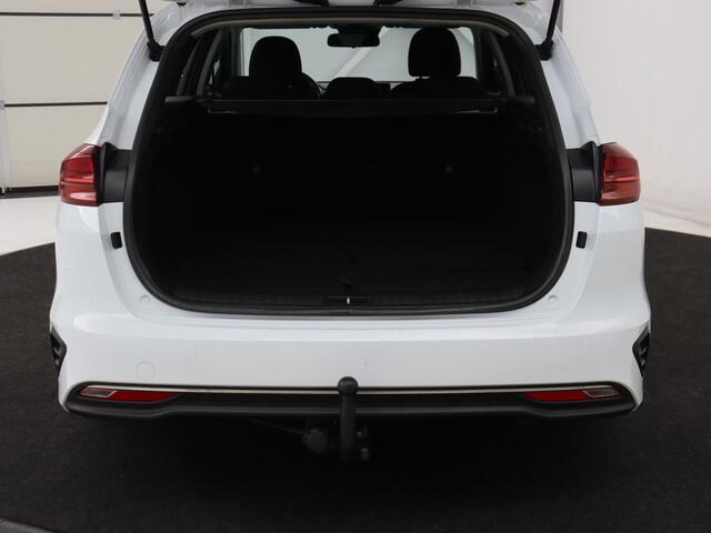 KIA CEE D Ceed 1.0 T-GDi ComfortLine | Trekhaak | Adaptive cruise | Camera | Carplay | Half leder | Climate control | Parkeerhulp | Bluetooth | LED
