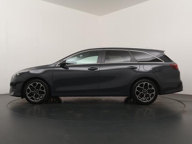 KIA CEE D Ceed Sportswagon 1.5 T-GDi GT-Line - Schuifkantel dak - Camera - Lichtmetalen GT Velgen - AppleCarplay - Android Auto - Adaptief cruise control - Fabrieksgarantie tot 05-2032 of 150.000km