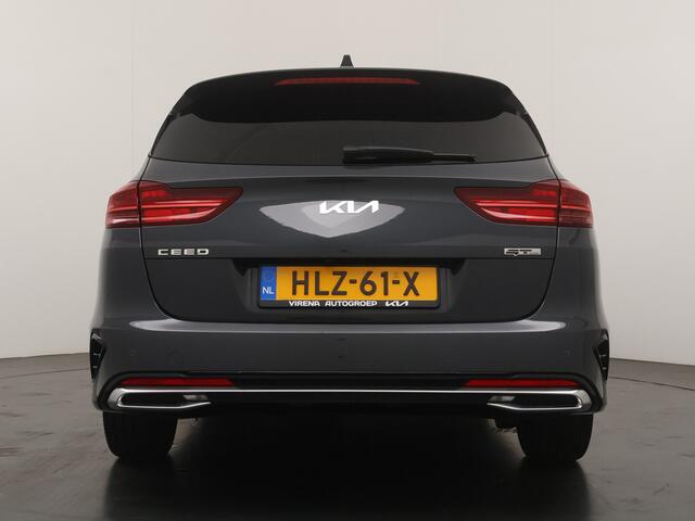 KIA CEE D Ceed Sportswagon 1.5 T-GDi GT-Line - Schuifkantel dak - Camera - Lichtmetalen GT Velgen - AppleCarplay - Android Auto - Adaptief cruise control - Fabrieksgarantie tot 05-2032 of 150.000km