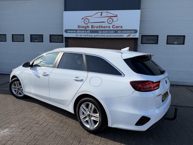 KIA CEE D Ceed Sportswagon 1.5 T-GDi Dyn.PlusL. AUT KEYLEES CAMERA LEER INRUIL MOG!!!
