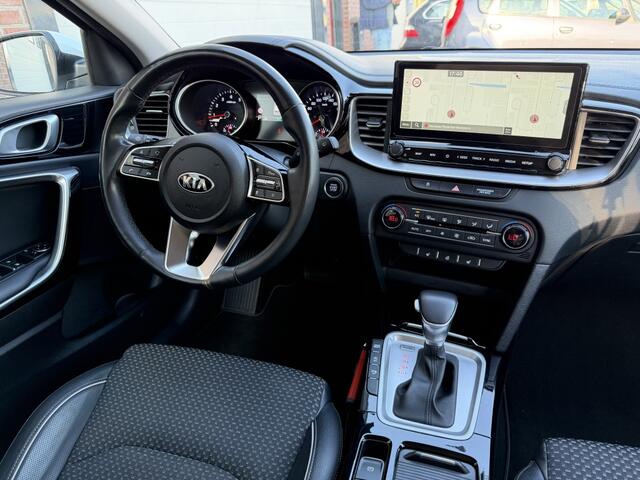 KIA CEE D Ceed Sportswagon 1.5 T-GDi Dyn.PlusL. AUT KEYLEES CAMERA LEER INRUIL MOG!!!
