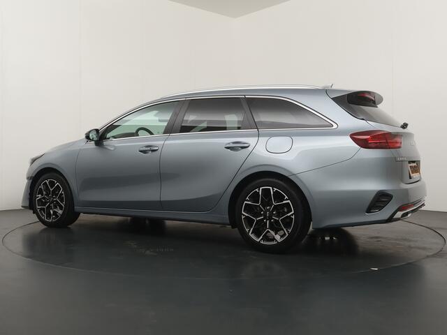 KIA CEE D Ceed Sportswagon 1.5 T-GDi GT-Line Automaat - Kantel/Schuifdak - ACC - Stoel / Stuurwielverwarming - Navigatie - Climate Control - Fabrieksgarantie tot 04-2032