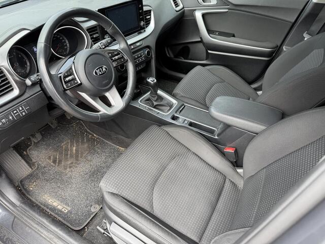 KIA CEE D Ceed Sportswagon 1.0 T-GDi CRUISE-NAVI VIA APLLE/ANDROID- LM-ECC-STOEL/STUUR VERWARMING-CAMARA-PDC