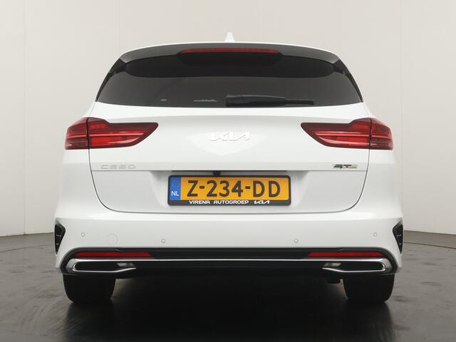 KIA CEE D Ceed Sportswagon 1.5 T-GDi GT-Line Navigatie - Achteruitrijcamera - Cruise Control - Apple & Android Carplay - Virena Zekerheidspakket ¤895,-