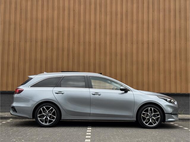 KIA CEE D Ceed Sportswagon 1.0 T-GDi ExecutiveLine | Panoramadak | Memorystoel | JBL | Stoel en Stuurverwarming | Keyless | Achteruitrijcamera | Apple Carplay | Android Auto | Parkeersensoren