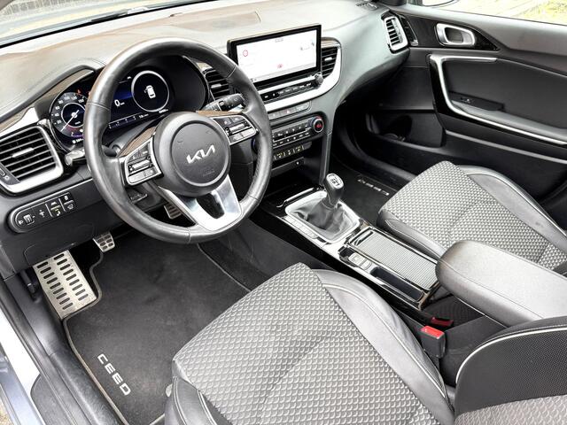 KIA CEE D Ceed Sportswagon 1.0 T-GDi ExecutiveLine | Panoramadak | Memorystoel | JBL | Stoel en Stuurverwarming | Keyless | Achteruitrijcamera | Apple Carplay | Android Auto | Parkeersensoren