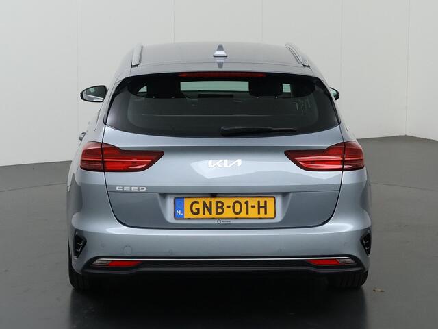 KIA CEE D Ceed SW 1.5 T-GDi MHEV DCT7 DynamicLine | Navigatie | Parkeercamera | Climate Control | Cruise Control Adaptief |