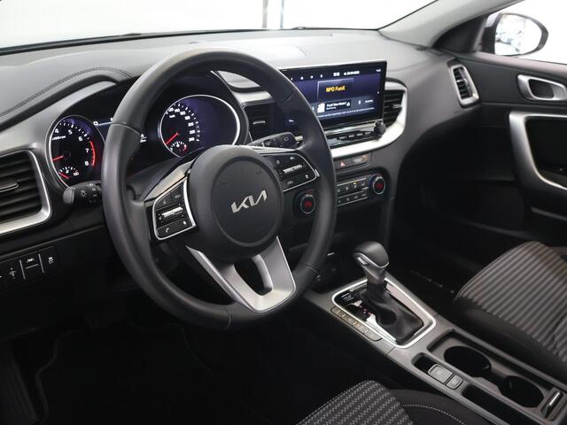 KIA CEE D Ceed SW 1.5 T-GDi MHEV DCT7 DynamicLine | Navigatie | Parkeercamera | Climate Control | Cruise Control Adaptief |