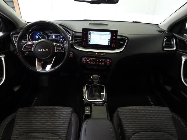 KIA CEE D Ceed Sportswagon 1.6 GDI PHEV Plug-In DynamicLine NAVI-APP/CAMERA/LED/16"LMV!