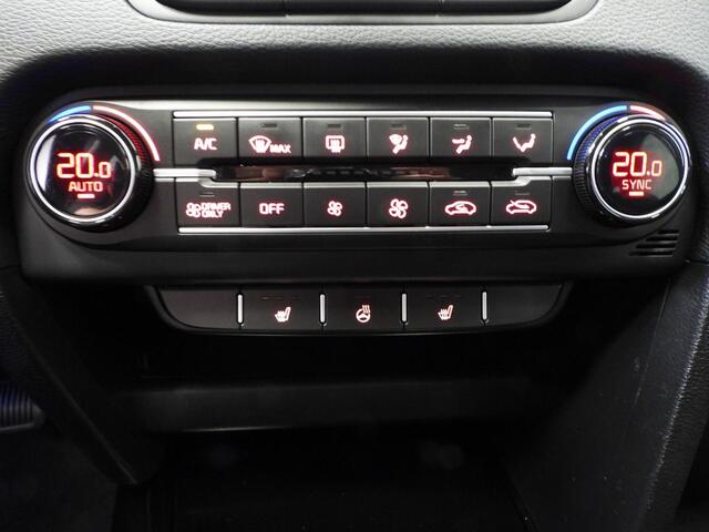 KIA CEE D Ceed Sportswagon 1.6 GDI PHEV Plug-In DynamicLine NAVI-APP/CAMERA/LED/16"LMV!