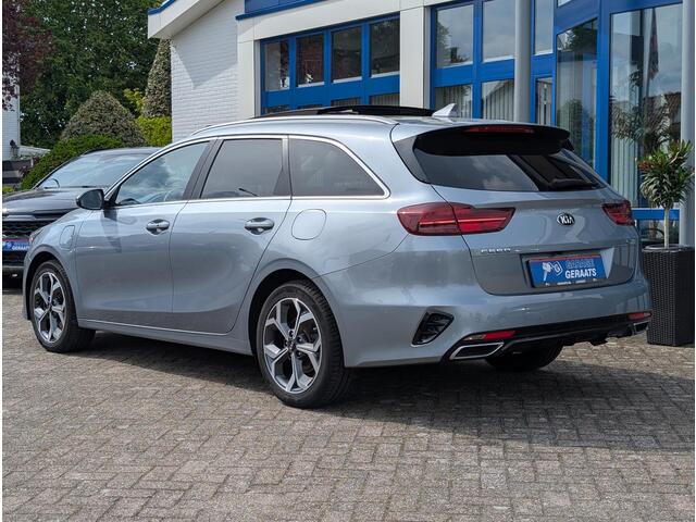 KIA CEE D Ceed Sportswagon 1.6 GDI PHEV ExecutiveLine FULL OPTION | 10 jaar garantie, Schuifdak, Stoelventilatie, Digitaal Display, Leer, Elektr. achterklep, Dealer onderhouden, 1300kg trekgewicht!