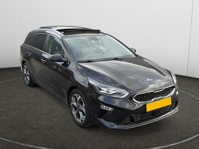 KIA CEE D Ceed Sportswagon 1.0 T-GDi ExecutiveLine Aut- Stoelventilatie, Stuur/Stoelverwarming, Panoramadak, Carplay, Android Auto
