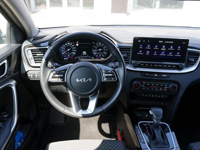 KIA CEE D Ceed Sportswagon 1.5 T-GDi DynamicPlusLine | Matrix LED Koplampen | Stoel/Stuurverwarming | Keyless Go | Elektrisch bedienbare achterklep | Carplay | Navigatie