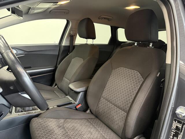 KIA CEE D Ceed Sportswagon 1.0 T-GDi ComfortLine Apple Carplay Android Auto Camera DAB Climate Control Cruise Control Stuurverwarming Stoelverwarming