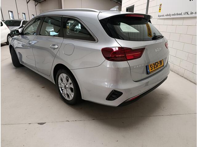 KIA CEE D Ceed Sportswagon 1.0 T-GDi MHEV DynamicLine Airco (automatisch) | Lmv | Pdc | Navi | Cv op afstand