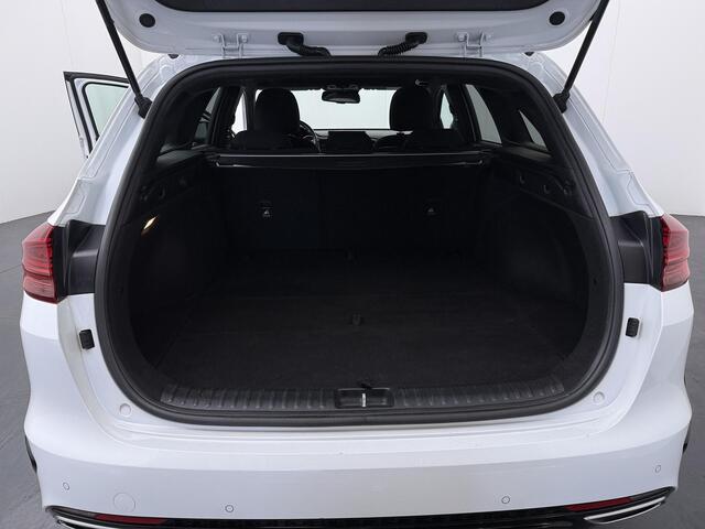 KIA CEE D Ceed Sportswagon 1.5 T-GDi MHEV GT-Line Edition - Navigatie - Schuif/kantel dak - Climate Controle