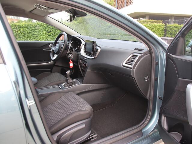 KIA CEE D Ceed 1.0 T-GDi DynamicLine Winter Pakket, Camera-Carplay, LMV Lente actie!