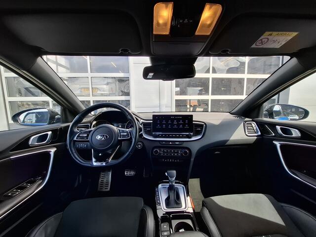 KIA CEE D Ceed Sportswagon 1.5 T-GDi MHEV GT-Line Edition | Navigatie/Android/Apple Carplay | LM Velgen 17" | Cruise Control | Suede Bekleding | Airco |