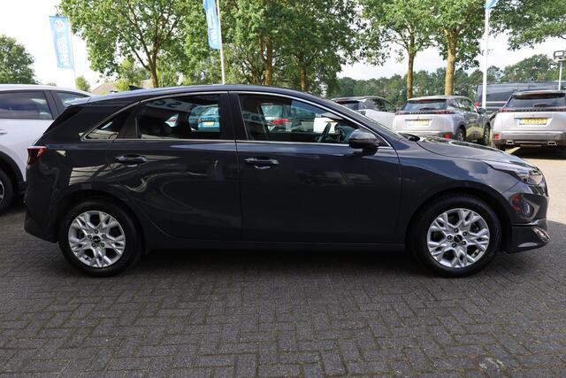 KIA CEE D Ceed 1.0 T-GDi DynamicLine CARPLAY CAMERA HALF-LEER CRUISE DRAADLOOS-LADEN DAB LANE-ASSIST HILD-HOLD CLIMA NAVI CRUISE PDC LMV