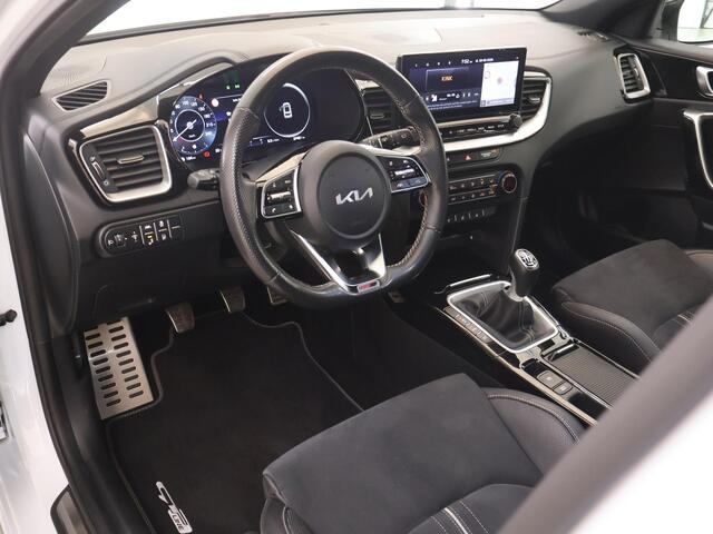 KIA CEE D Ceed 1.0 T-GDi GT-Line | Navigatie | Panoramadak | Parkeercamera | Climate Control | Apple Carplay/Android Carplay | Cruise Control | Keyless Entry/Go |
