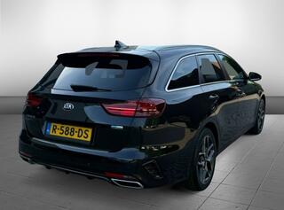 KIA CEE D