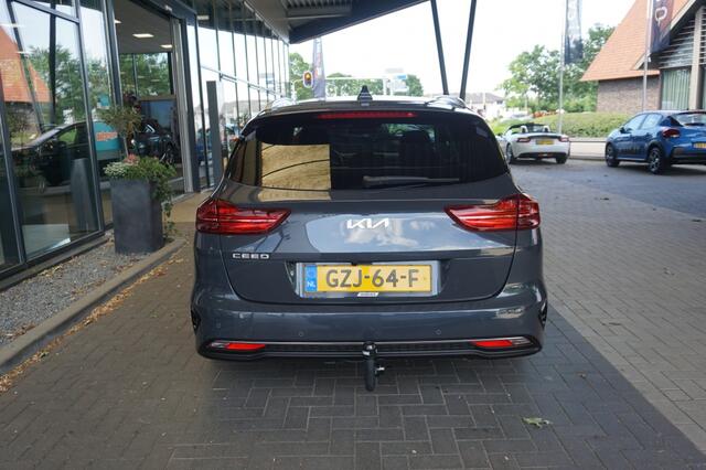 KIA CEE D Ceed Sportswagon 1.5 T-GDi DynamicPlusLine | Trekhaak | Stoel-/stuurverwarming