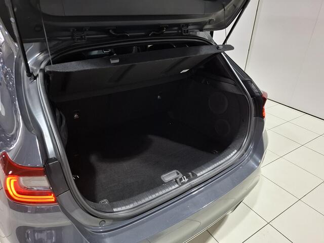 KIA CEE D Ceed 1.5 T-GDi MHEV GT-Line Edition Stoel en stuur verwarming, JBL, Apple Carplay/Android Auto, Navigatie, Camera.