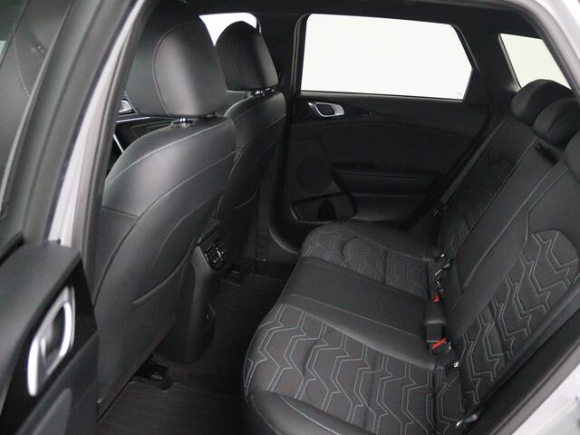 KIA CEE D Ceed Sportswagon 1.0 T-GDi Design Edition | 10 Jaar Garantie | Black Pack | 17 Inch Velgen | Camera | Nederlandse Auto | NAP |
