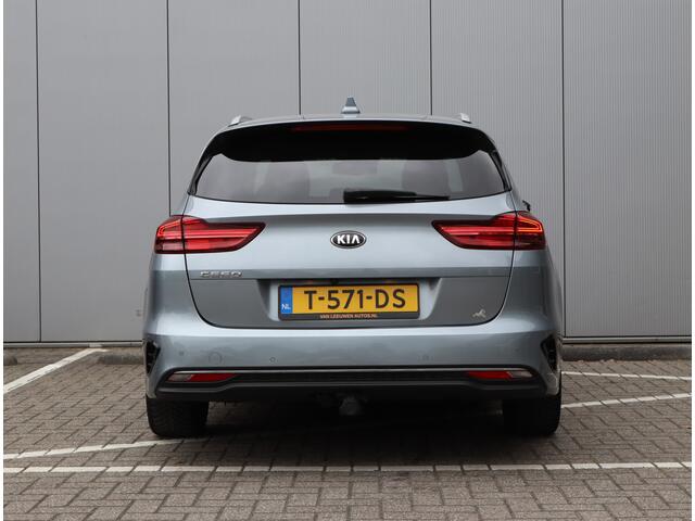 KIA CEE D cee'd Sportswagon 1.4 CVVT | Trekhaak | Camera | Navigatie | Keyless