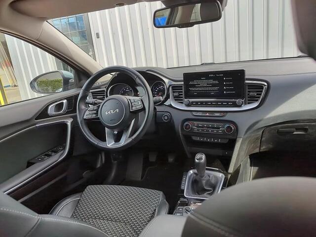 KIA CEE D Ceed 1.5 T-GDi DynamicPlusLine Keyless | Ecc | Navigatie | Apple Carplay/Android Auto