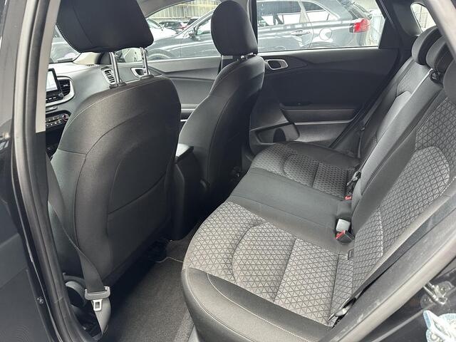 KIA CEE D Ceed 1.0 T-GDi DynamicLine