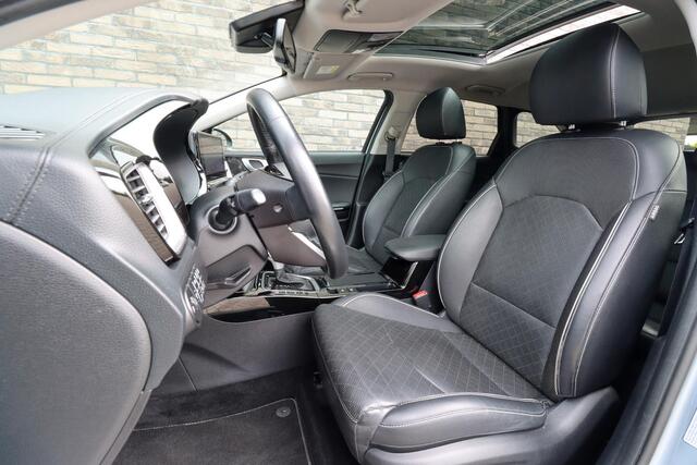 KIA CEE D Ceed Sportswagon 1.6 GDI PHEV ExecutiveLine | Panoramadak | Trekhaak | Adaptieve cruise | Rijklaarprijs - incl.garantie