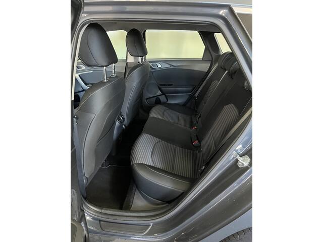 KIA CEE D Ceed Sportswagon 1.0 T-GDi DynamicLine 1E EIGN/ECC/CAMERA/CRUISE/APPLE