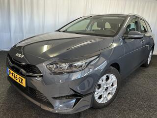 KIA CEE D