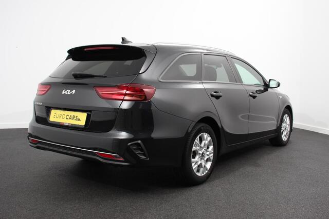 KIA CEE D Ceed Sportswagon 1.0 T-GDi Prestige Navigatie Apple Carplay / Android Auto Climate Control Achteruitrij Camera Cruise Control Stoel en Stuur verwarming