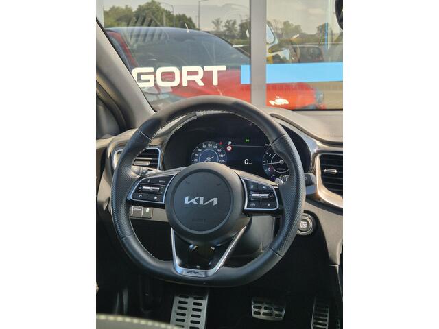 KIA CEE D Ceed 1.5 T-GDi GT-Line