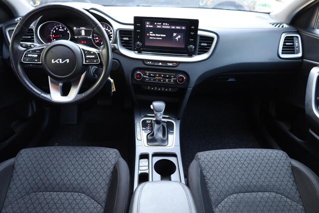 KIA CEE D Ceed Sportswagon 1.5 T-GDi DynamicLine FACELIFT!! CAMERA CARPLAY STUUR+STOELVERWARMING DAB CRUISE CLIMA DEALER-ONDERHOUDEN LMV