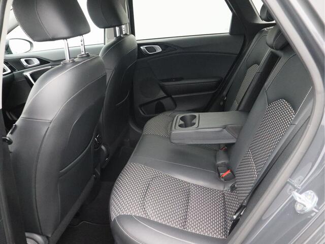 KIA CEE D Ceed Sportswagon 1.5 T-GDi MHEV DynamicPlusLine/ automaat!