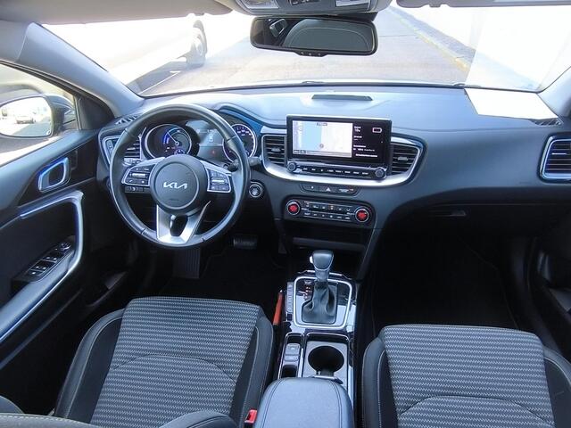 KIA CEE D Ceed Sportswagon 1.6 GDI PHEV DynamicLine trekhaak, carplay, camera, adapt cruise contr, keyles entry, led verlichting.