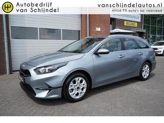 KIA CEE D