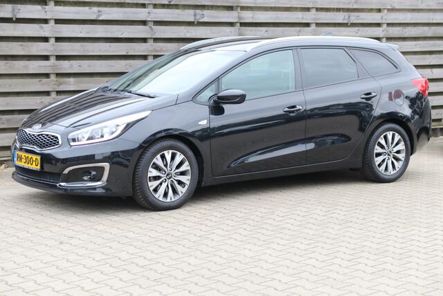 KIA CEE D cee'd Sportswagon 1.0 T-GDi ComfortPlusLine Navigator / Navi / Cruise / Climate Control / all season banden / Navi