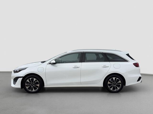 KIA CEE D Ceed Sportswagon 1.6 GDI PHEV DynamicLine