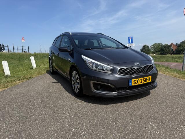 KIA CEE D cee'd Sportswagon 1.0 T-GDi Design Edition bj juli2018/export/schade/motorlampje brand