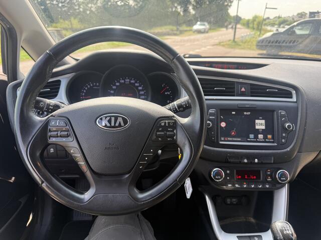 KIA CEE D cee'd Sportswagon 1.0 T-GDi Design Edition bj juli2018/export/schade/motorlampje brand