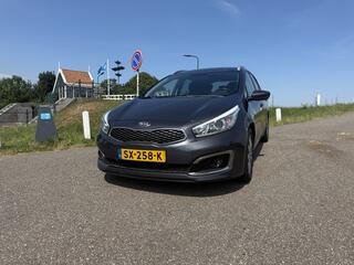 KIA CEE D
